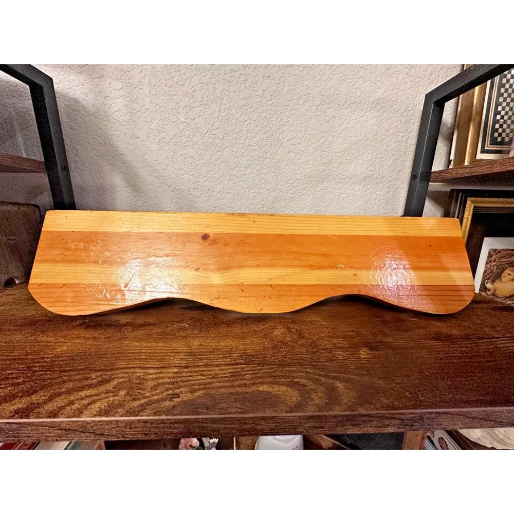 Vintage 1990s Heart Cut-out Wood Shelf w/Plate Groove Country Cottage Farmhouse
